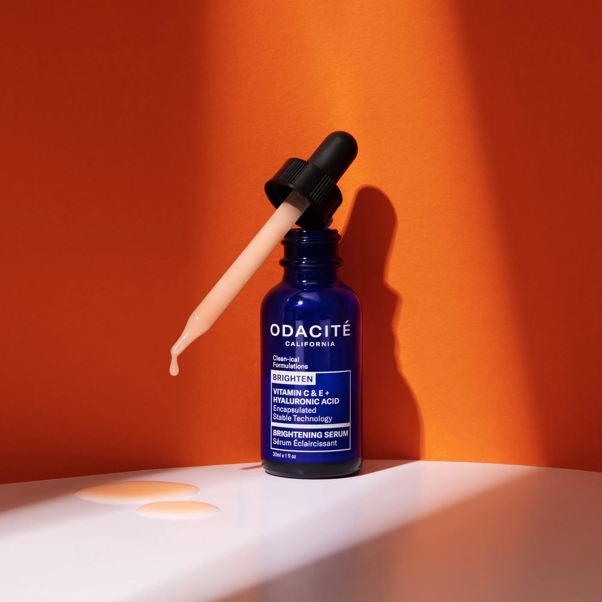 Odacité BRIGHTEN Serum with Vitamin C, E & Hyaluronic Acid, 30 ml