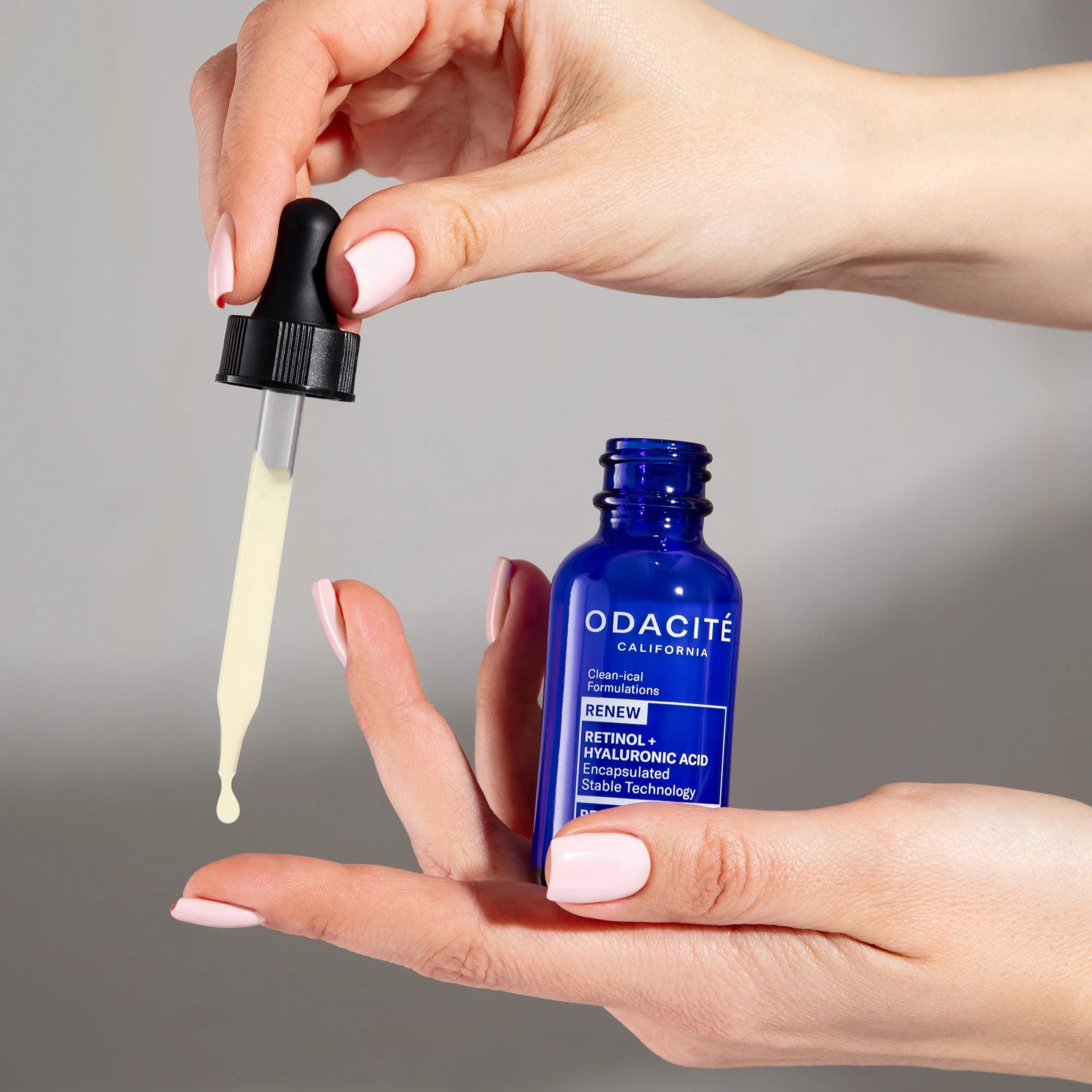 Odacité RENEW Serum with Retinol & Hyaluronic Acid, 30 ml