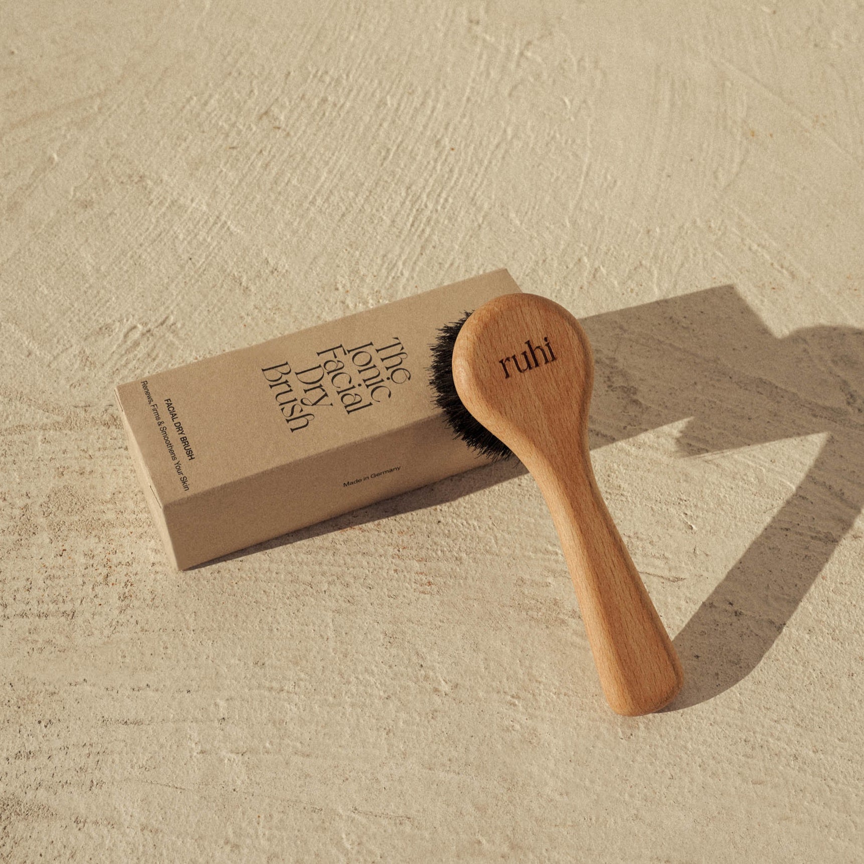 ruhi The Iconic Facial Dry Brush for Lymphatic Drainage Massage