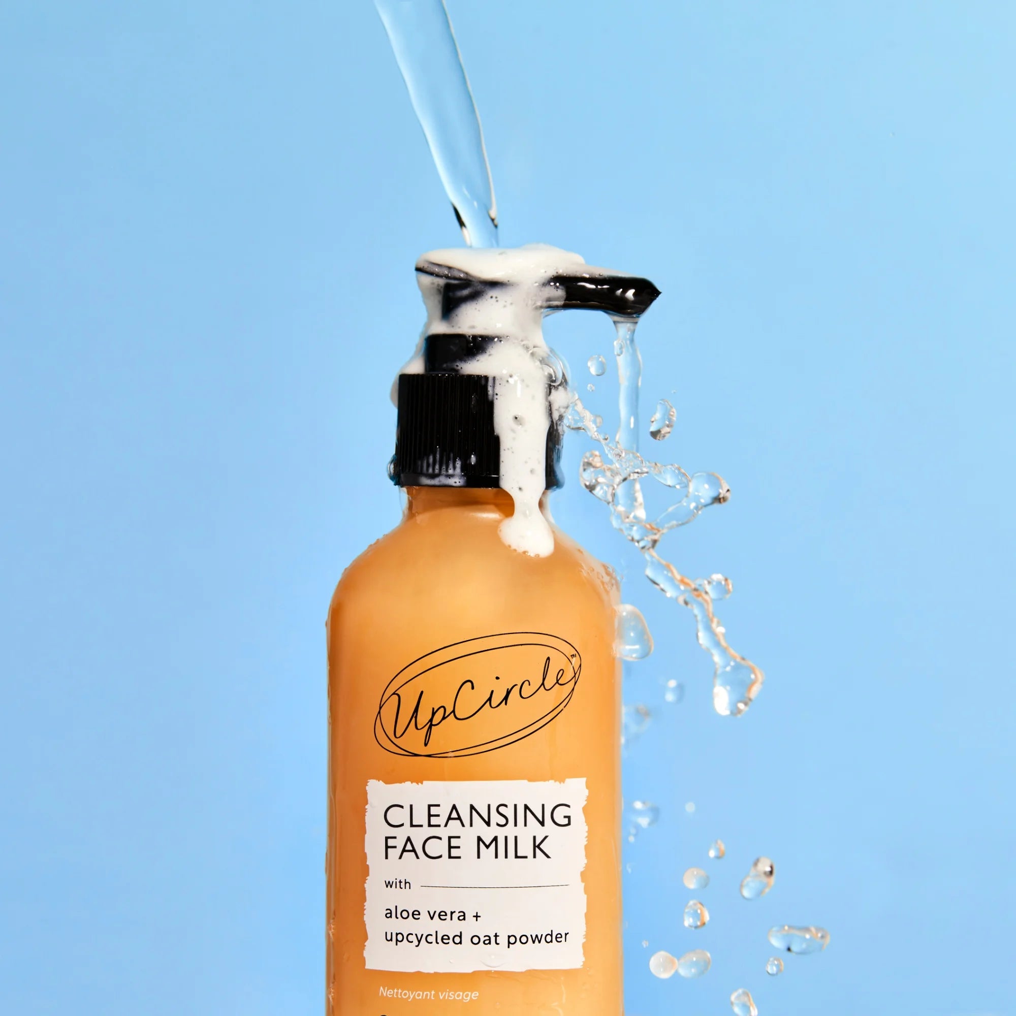 UpCircle Beauty alavijų veido prausiklis, 120 ml